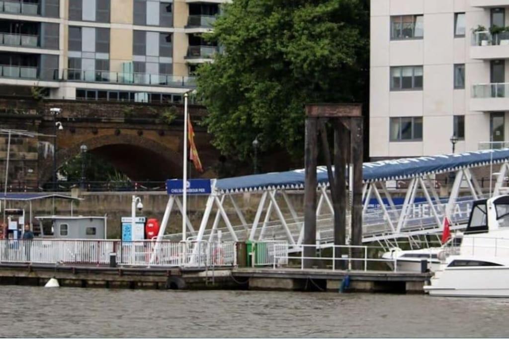 Cozy Studio Opposite Chelsea Stadium ロンドン エクステリア 写真